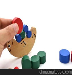 厂家直销木制玩具蜗牛平衡益智堆塔玩具月亮平衡积木玩具